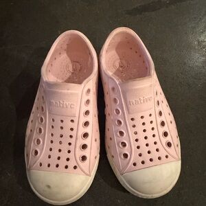 Native Kids Light Pink Water Shoes